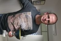 Wilfried Krebbers mit Siegerpokal